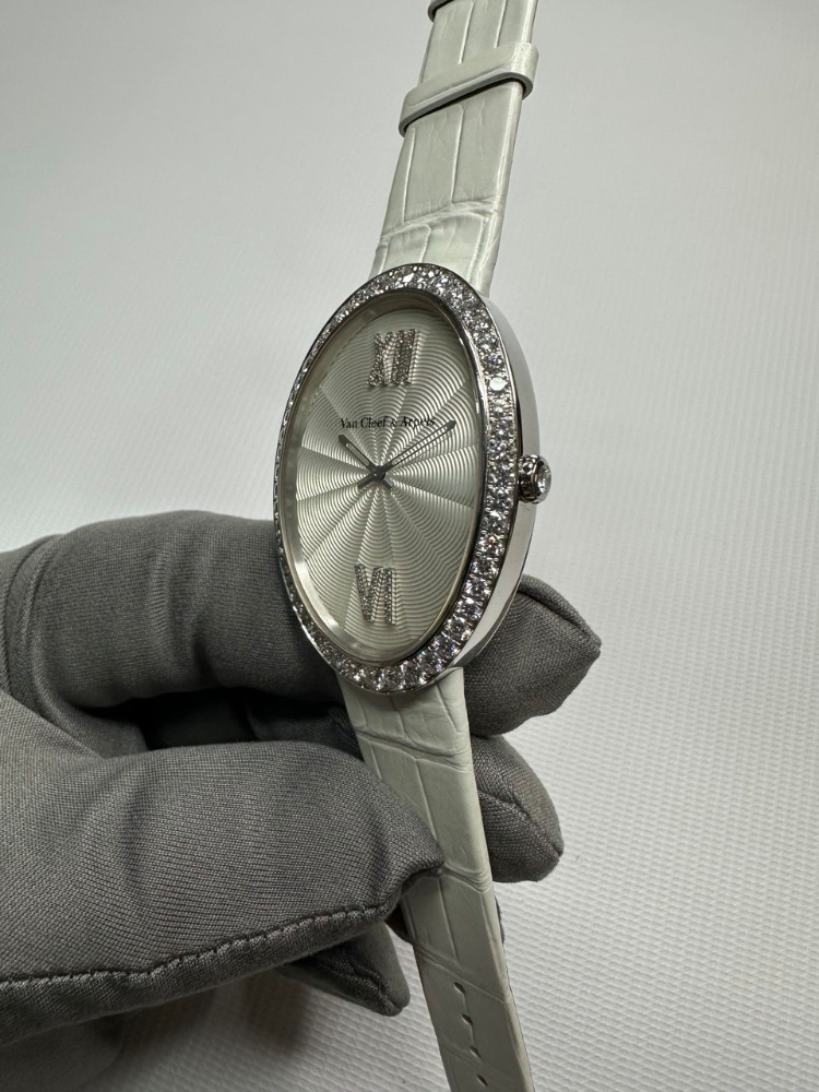 Часы Van Cleef & Arpels VCARN9VC00 WOMENS WATCHES TIMELESS XL