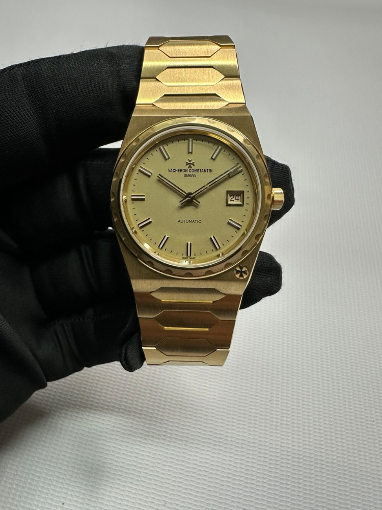 Часы Vacheron Constantin Historiques 222 4200H/222J-B935