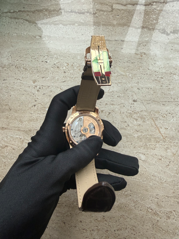 Часы Jaeger LeCoultre Master Tourbillon Q1652420