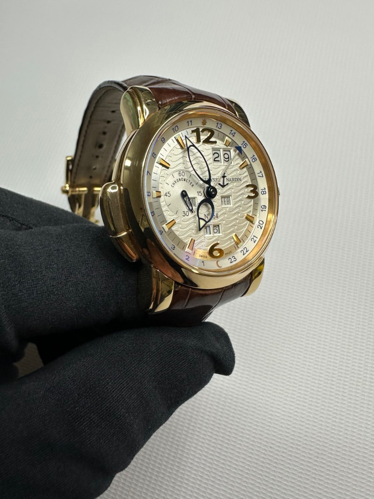 Часы Ulysse Nardin CLASSICAL GMT ± PERPETUAL 42MM LIMITED EDITION