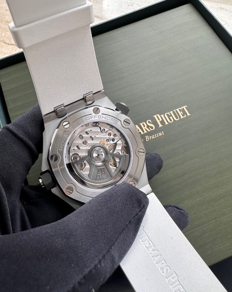 Часы AUDEMARS PIGUET ROYAL OAK OFFSHORE DIVER 15720ST.OO.A010CA.01