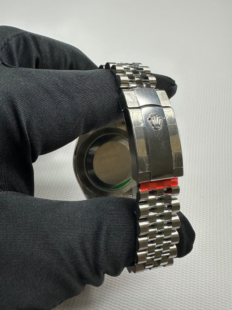Часы Rolex Datejust 41mm Steel 126300-0020