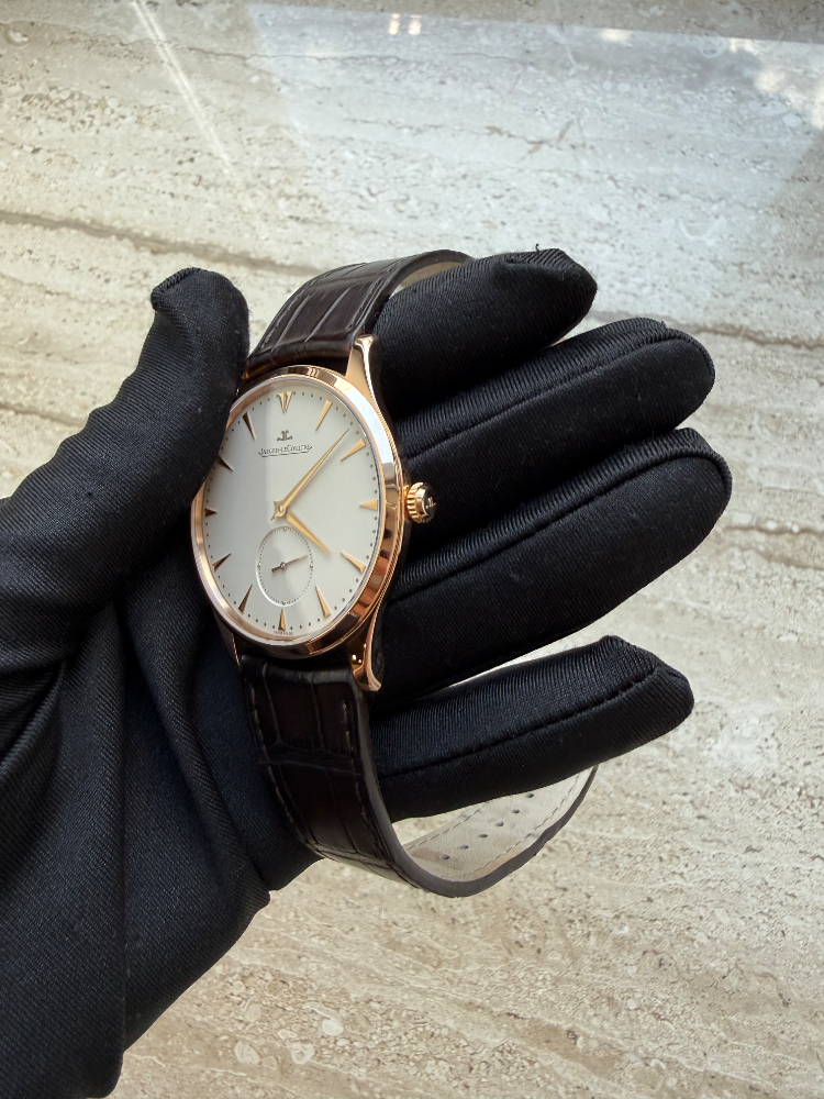Часы Jaeger LeCoultre Master Ultra Thin 174.2.90.S