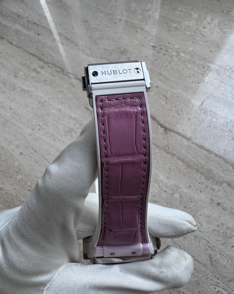 Часы Hublot SPIRIT OF BIG BANG PINK CERAMIC TITANIUM DIAMONDS 665.RN.891P.LR.1204