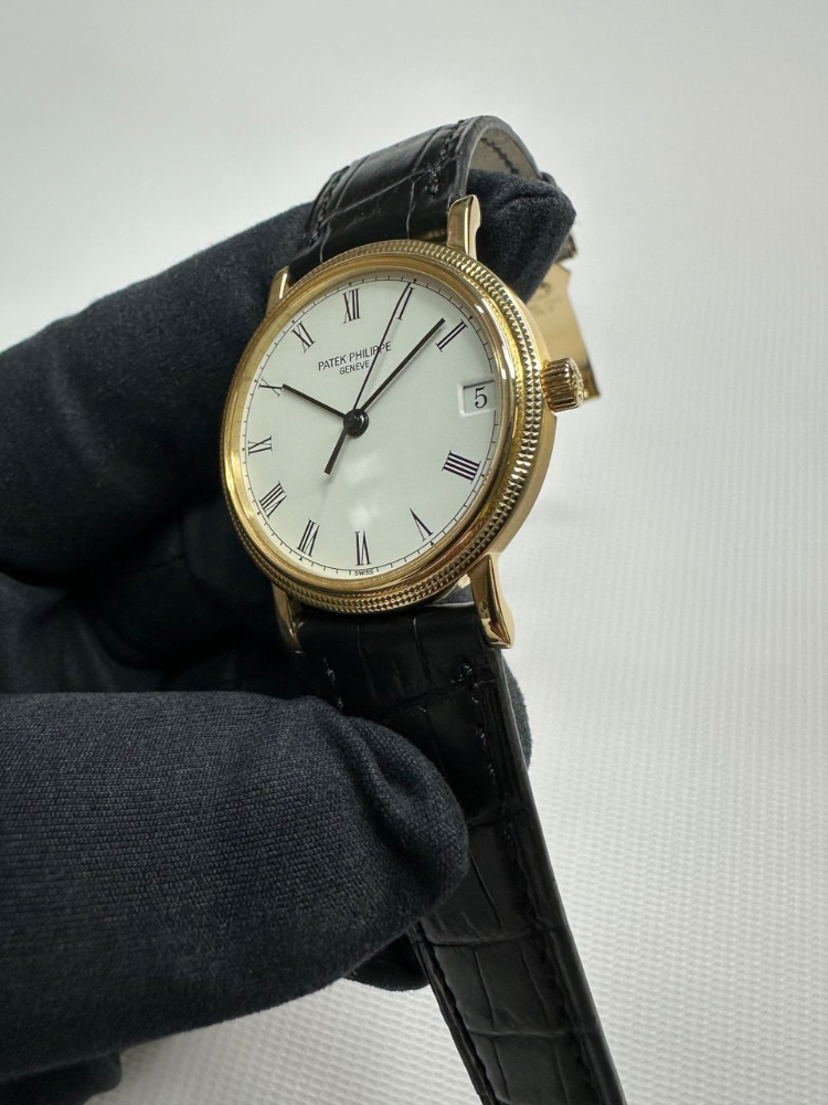 Часы Patek Philippe ‘Clous de Paris Calatrava ref. 3802/200