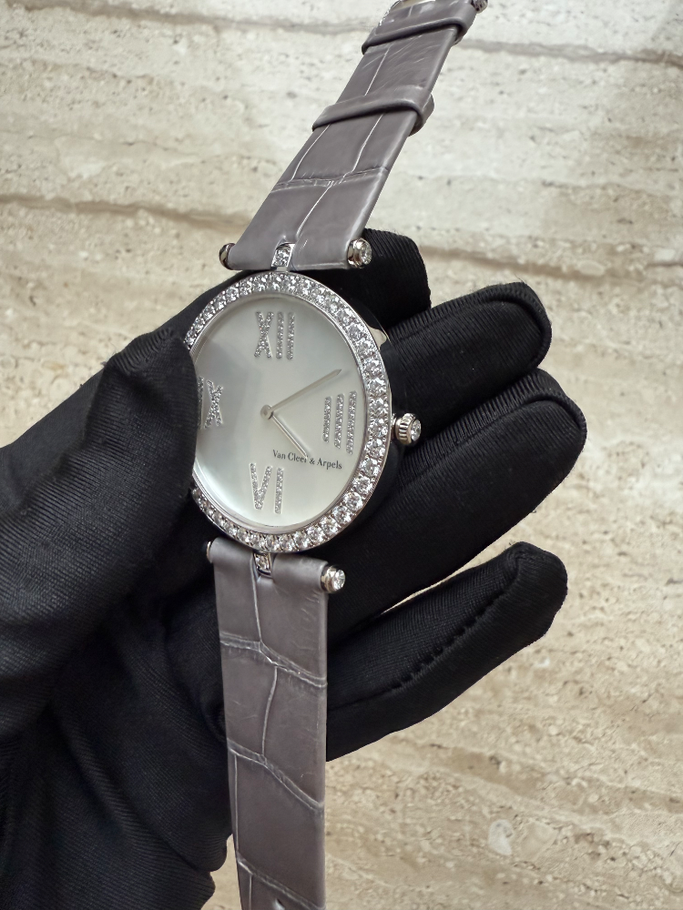 Часы Van Cleef & Arpels ALHAMBRA HH32877