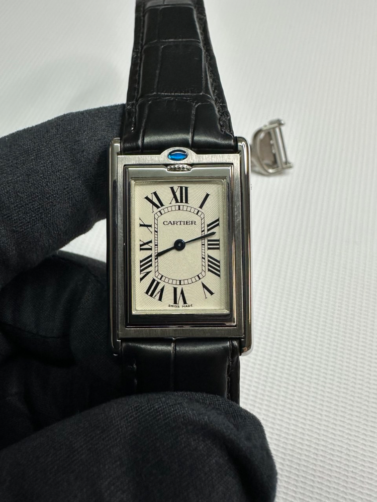 Часы Cartier 2390 Tank Basculante Mecanique